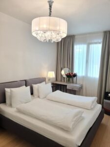Appartamento di lusso con piscina a Peschiera del Garda