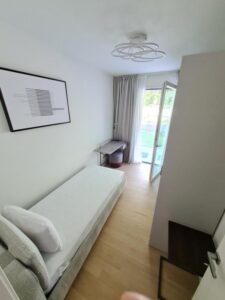 Appartamento di lusso con piscina a Peschiera del Garda